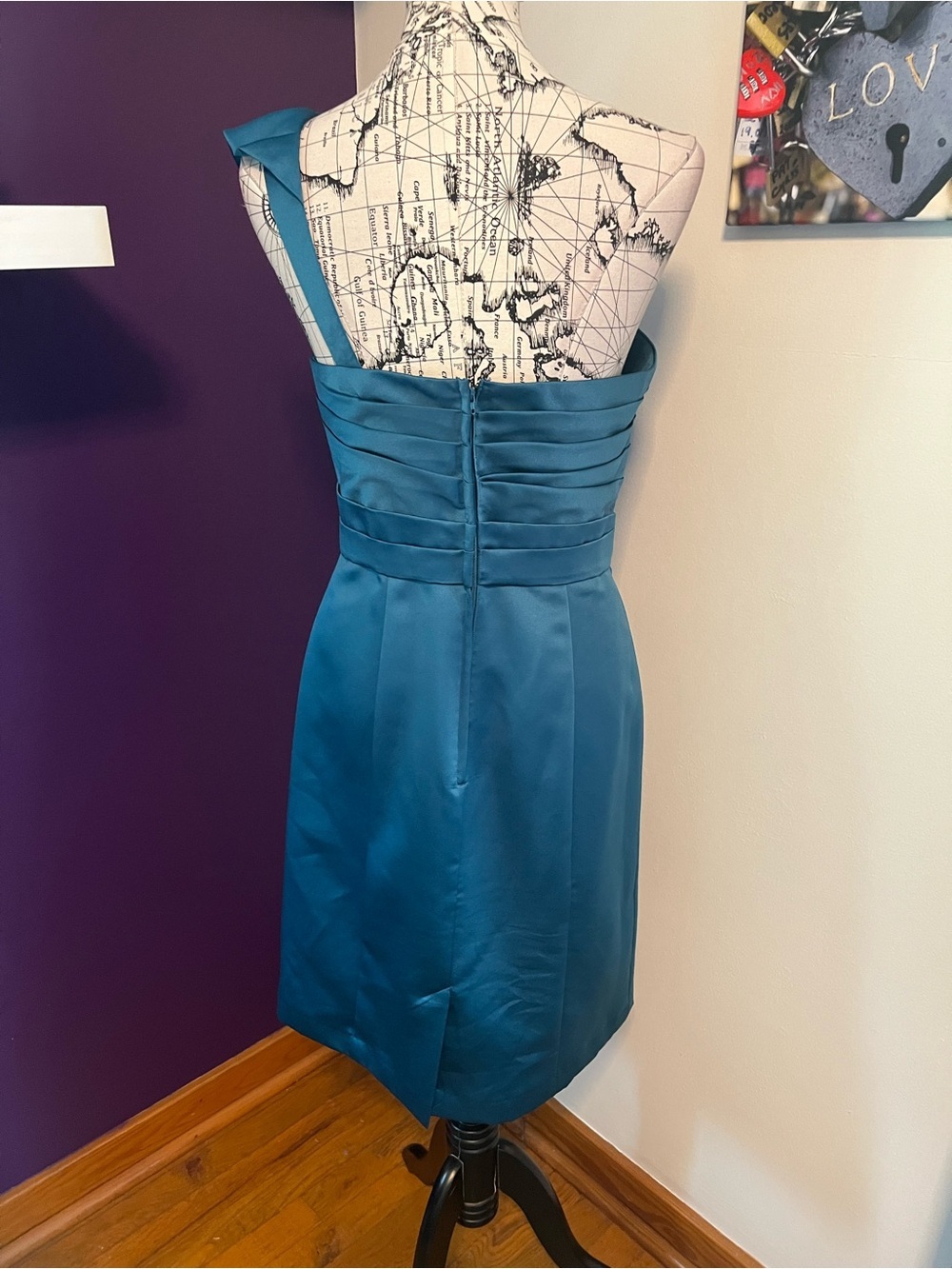 Alfred Angelo Teal One-Shoulder Satin Sheath Dress - Picture 7 of 9